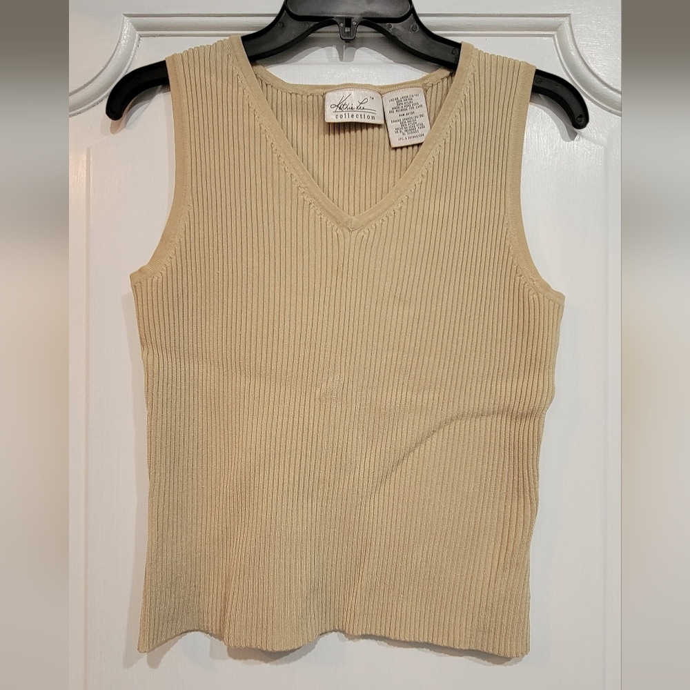 Women's tops